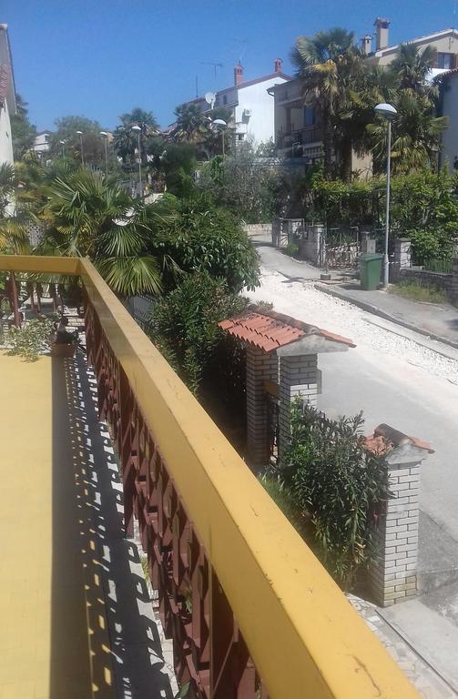 Apartman Lili *